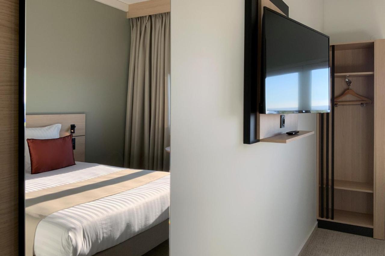 Hotel Akena Troyes - La Chapelle St-Luc Les Noes-pres-Troyes Luaran gambar
